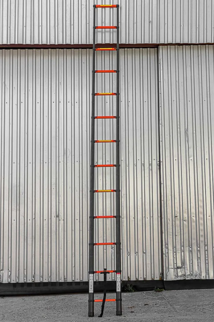 Лестница телескопическая алюм. бытовая 5.0м, 13 ступ. ISMA ISMA-UP500