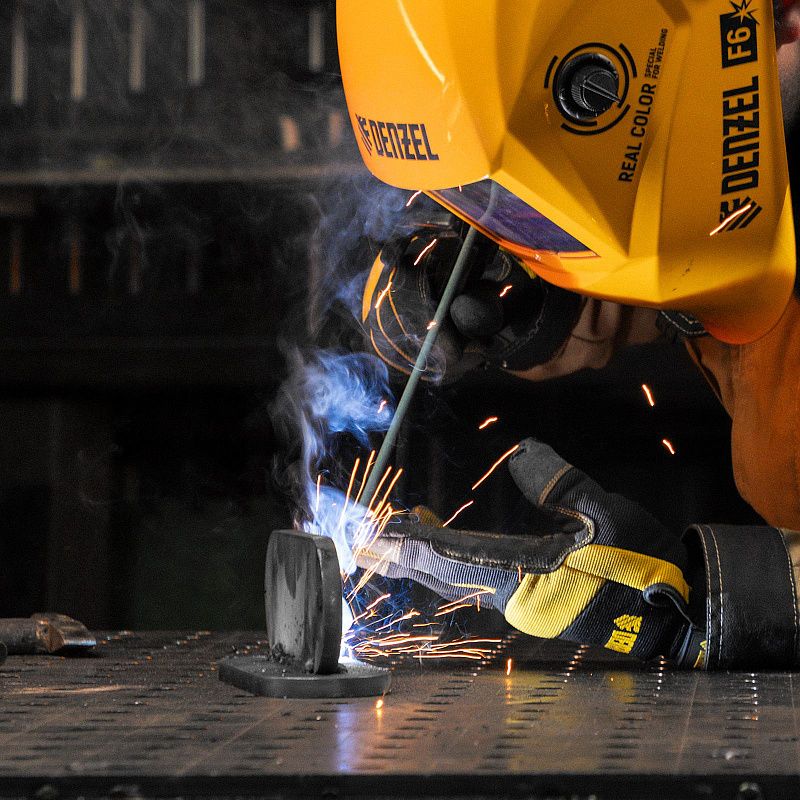 Аппарат инвертор. дуговой сварки DM-220 Standart, 220 А, ПВ 60% Denzel 94326