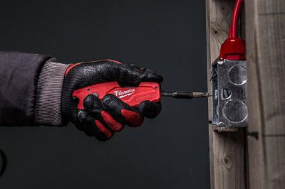 Нож строительный Milwaukee Fastback 4932478559