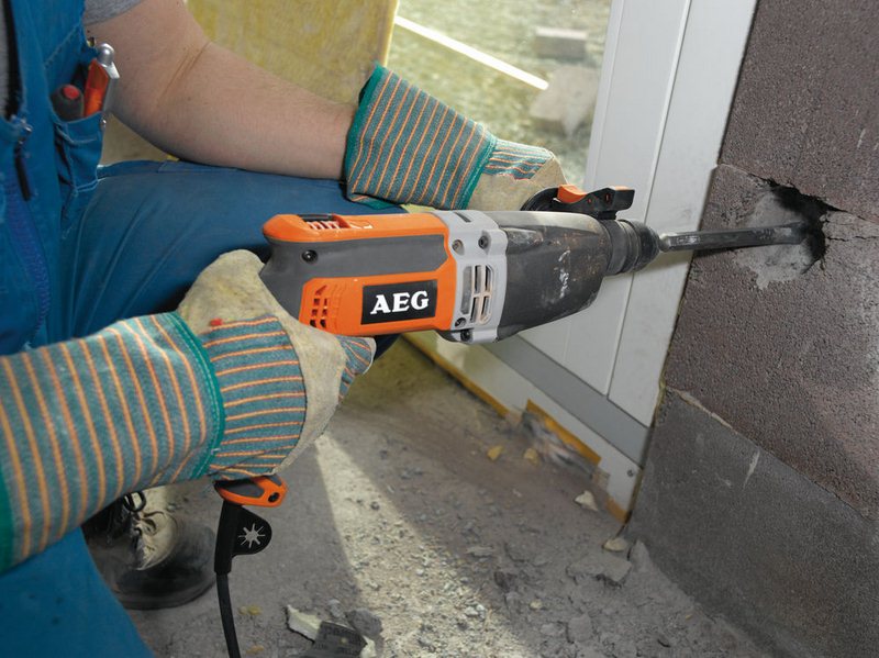 Перфоратор KH 26 XE AEG Powertools 4935428910