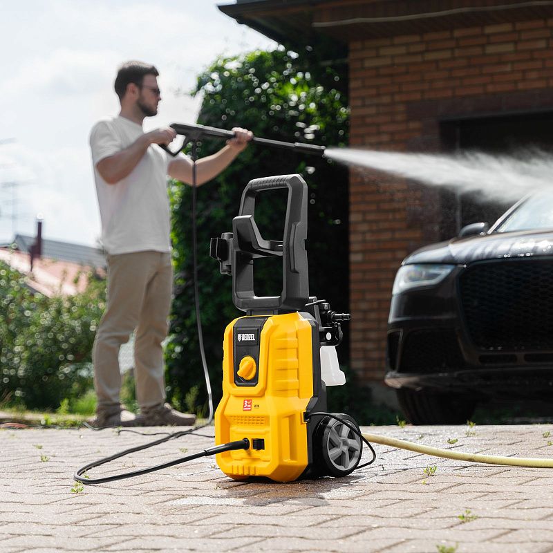 Моечная машина высокого давления R-170, 1800 Вт, 170 бар, 380 л/ч Denzel 58262