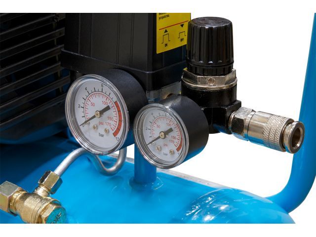 Компрессор коаксиальный масляный 24 л. DGM AC-127