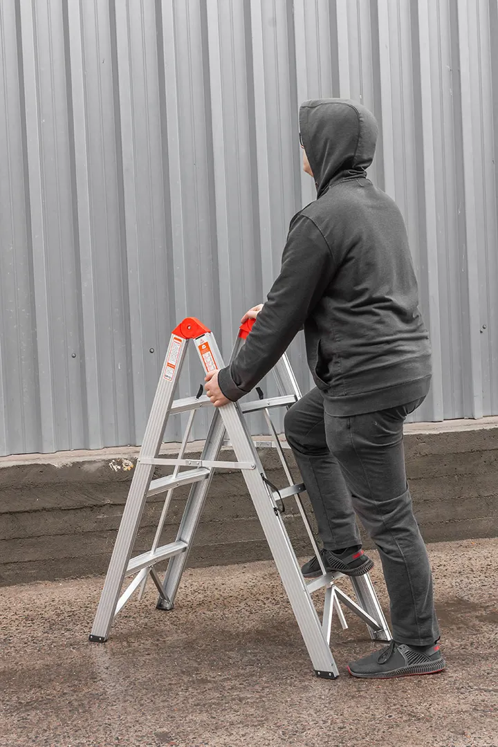 Стремянка складная алюминевая бытовая, 3 ступени Forsage F-TL603-3