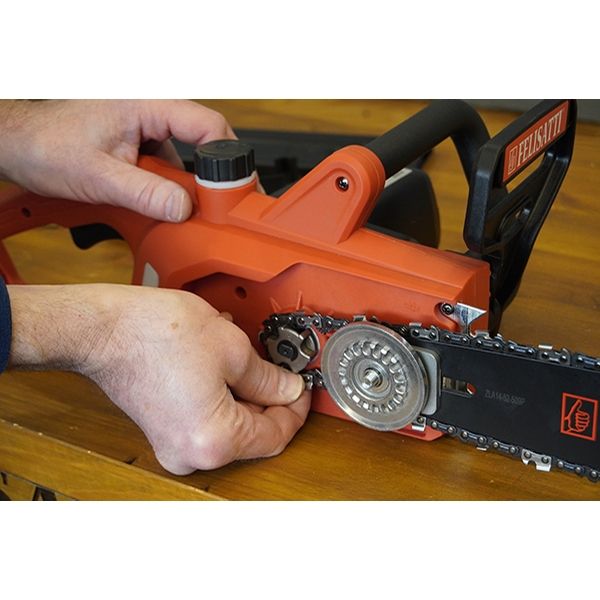 Пила цепная 14/1800, 1800 Вт, шина 355 мм (14'') Felisatti FT6702 Felisatti