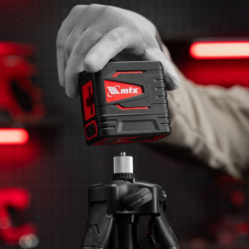 Лазерный уровень QBC GREEN Pro SET, 20 м, зеленый луч, батарейки, штатив MTX 350115