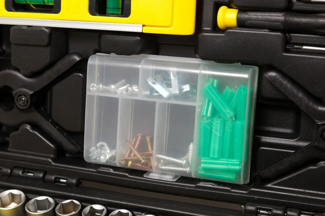 Набор инструментов 168 пр. 1/4''&3/8', 6-гр. WMC TOOLS WMC-30168