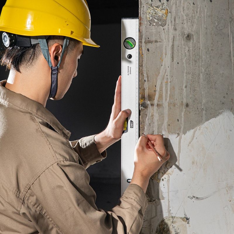 Уровень строительный Deli YS EDL700600B, 600 мм, магнит, алюминиевый сплав