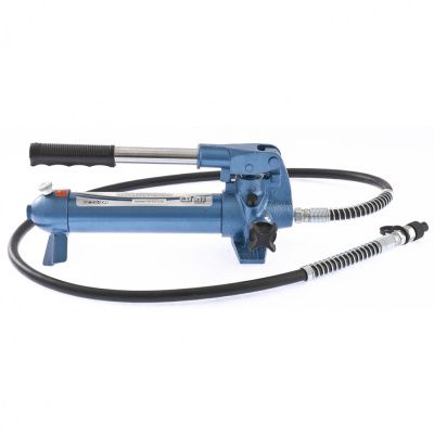 Насос гидравлический со шлангом для 4 т. растяжки Stels 51357