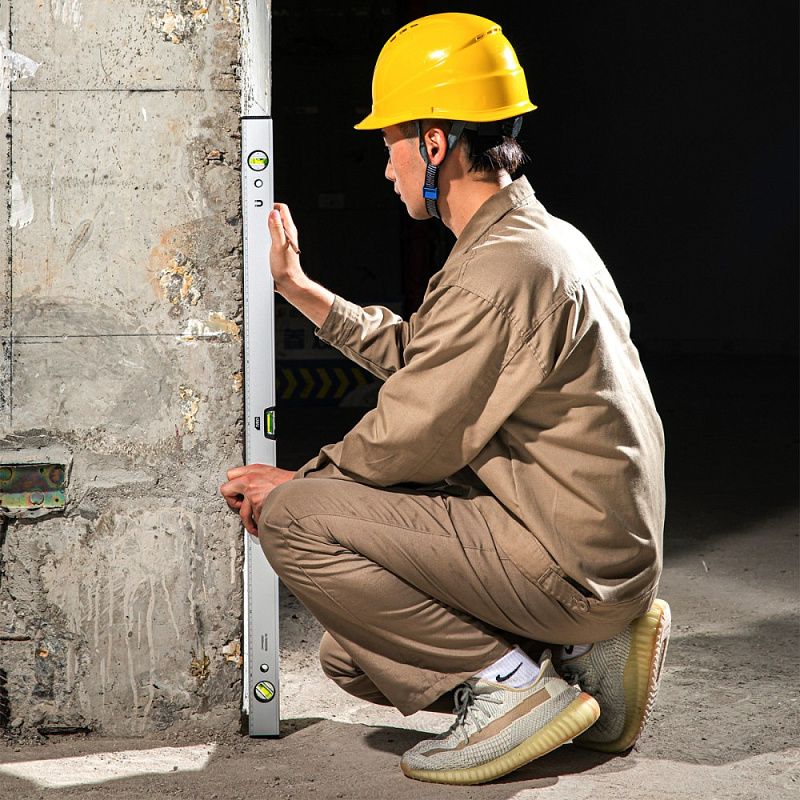 Уровень строительный Deli YS EDL7001000B, 1000 мм, магнит, алюминиевый сплав