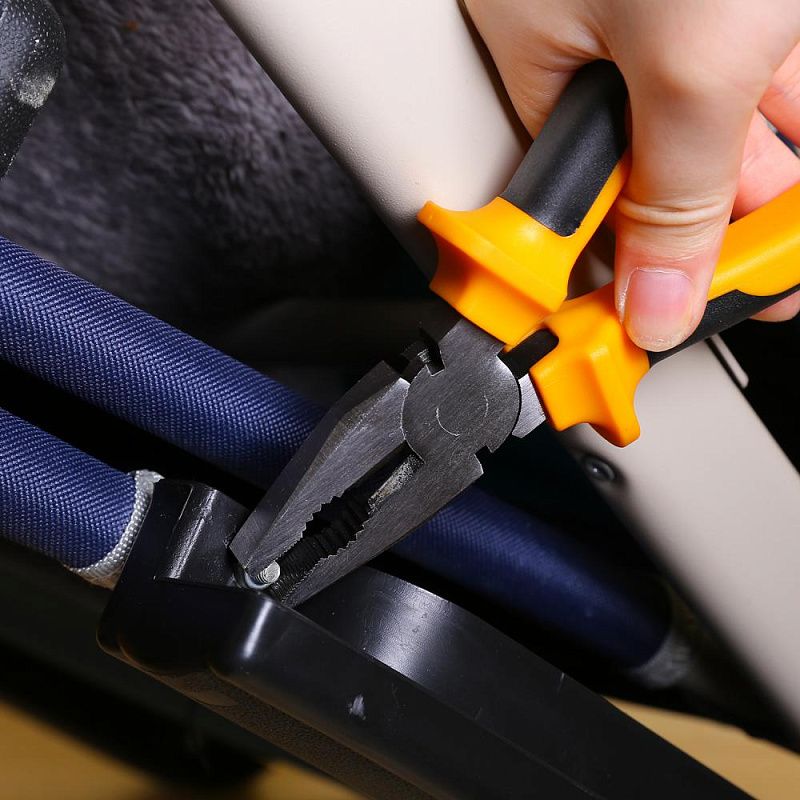 Плоскогубцы DKP05 180 мм DEKO 065-0923