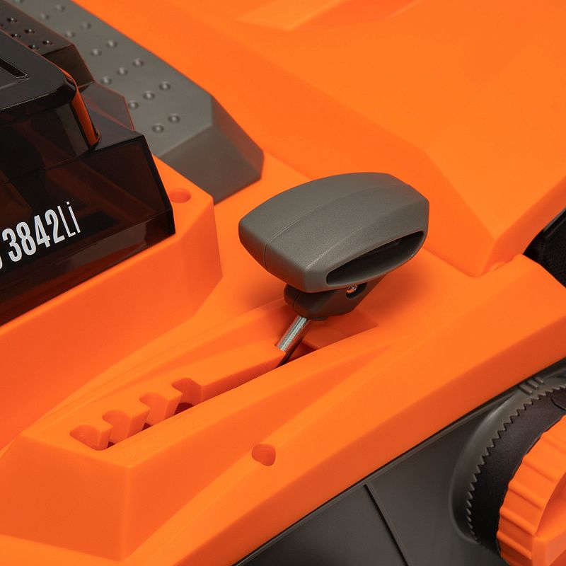 Аэратор-скарификатор аккумуляторный DSC 3842Li Daewoo Power DSC 3842Li