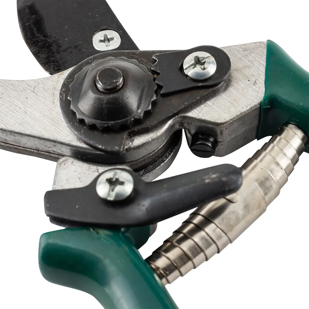 Секатор садовый с боковой фиксацией, L-200 мм, WMC TOOLS WMC-TG1301038