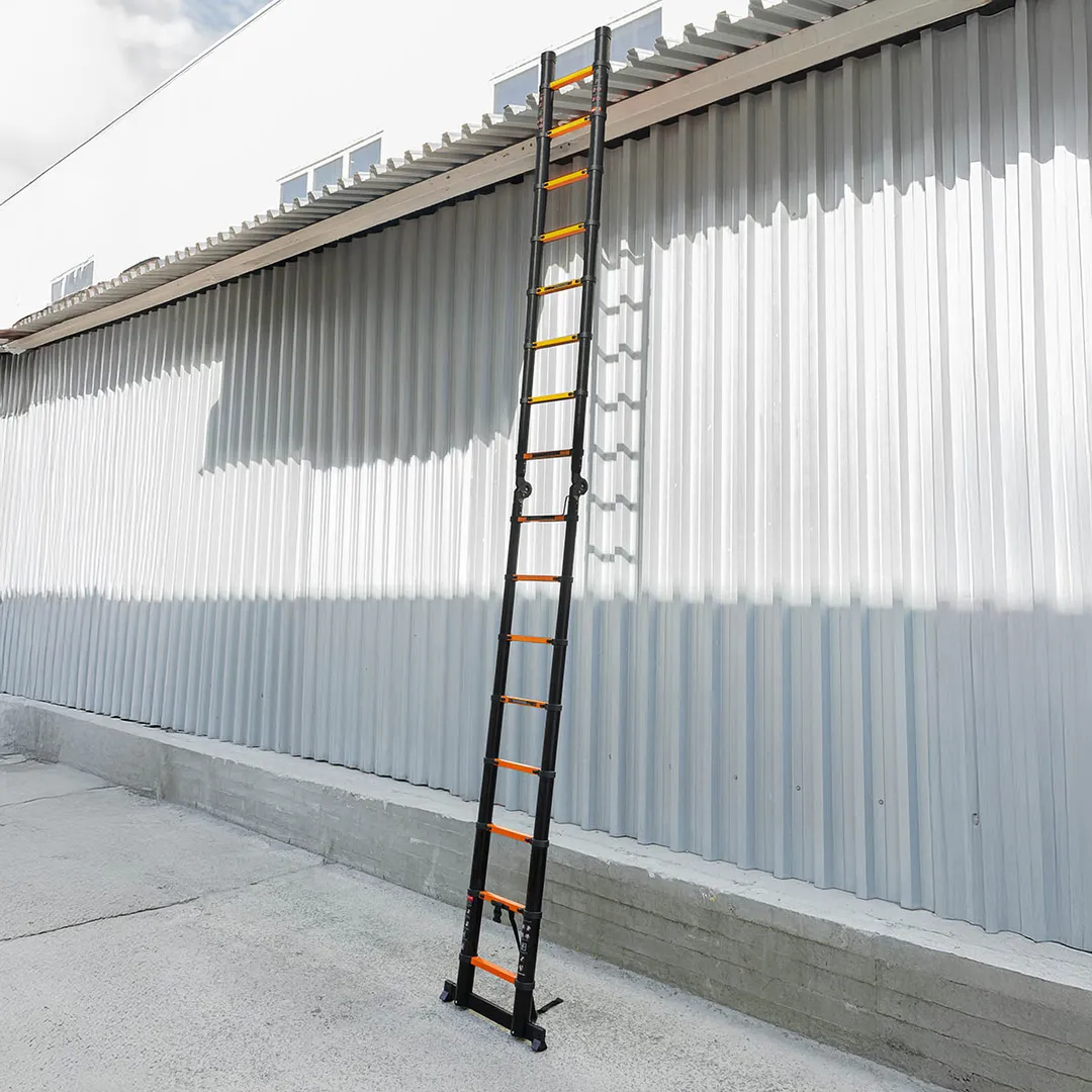 Лестница-стремянка телескопическая алюм. бытовая 2.5+2.5 м, 8+8 ступ. ISMA ISMA-UP250-M