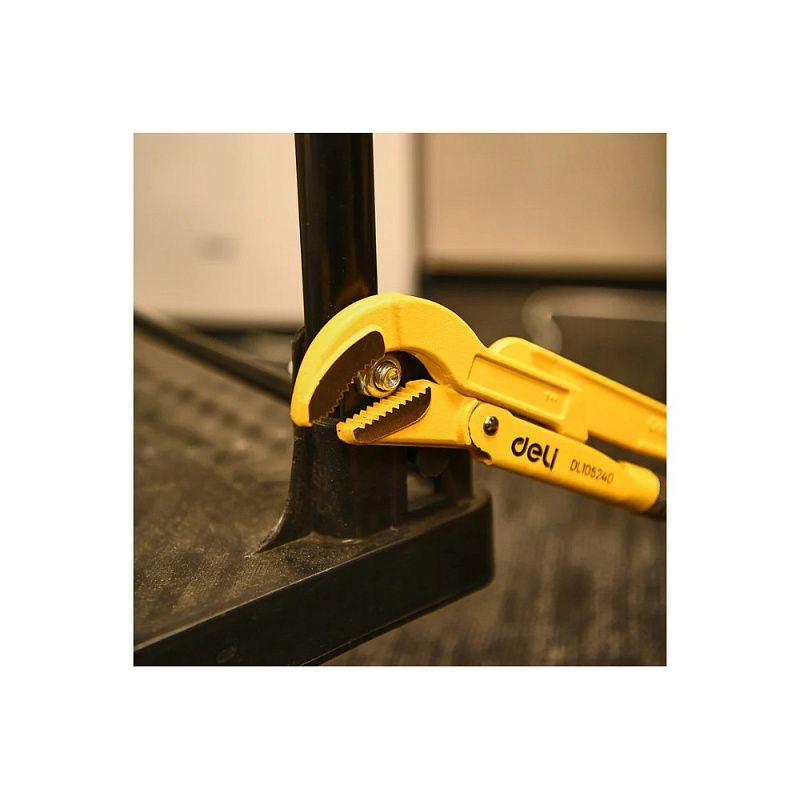 Ключ трубный Deli YS EDL105240 1, тип S, раскрытие губок 40 мм, желтый