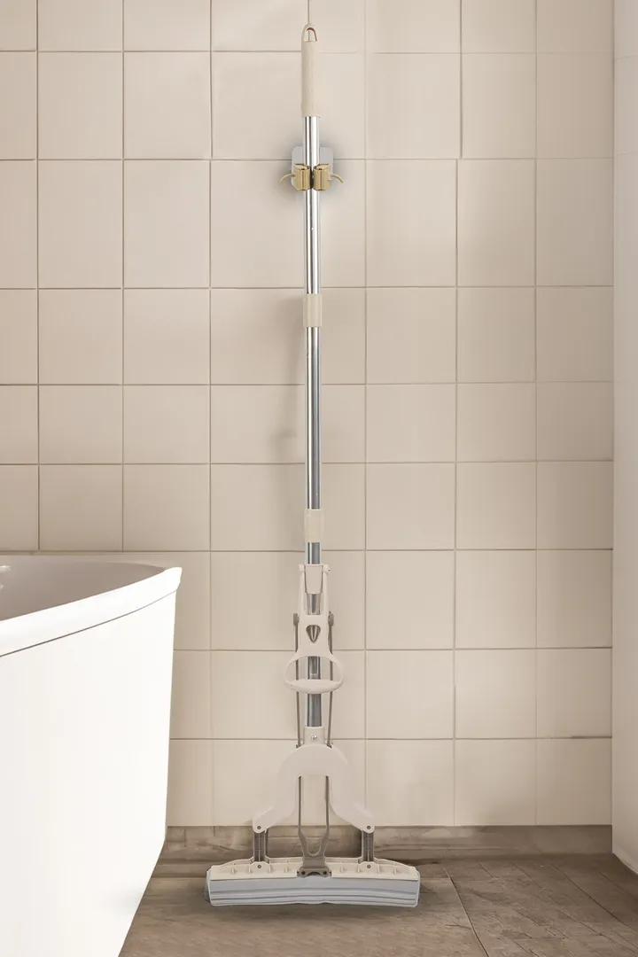 Швабра с разборной ручкой и отжимом для влажной уборки, насадка PVA,5х25см, L-112см WMC TOOLS WMC-06(PR)