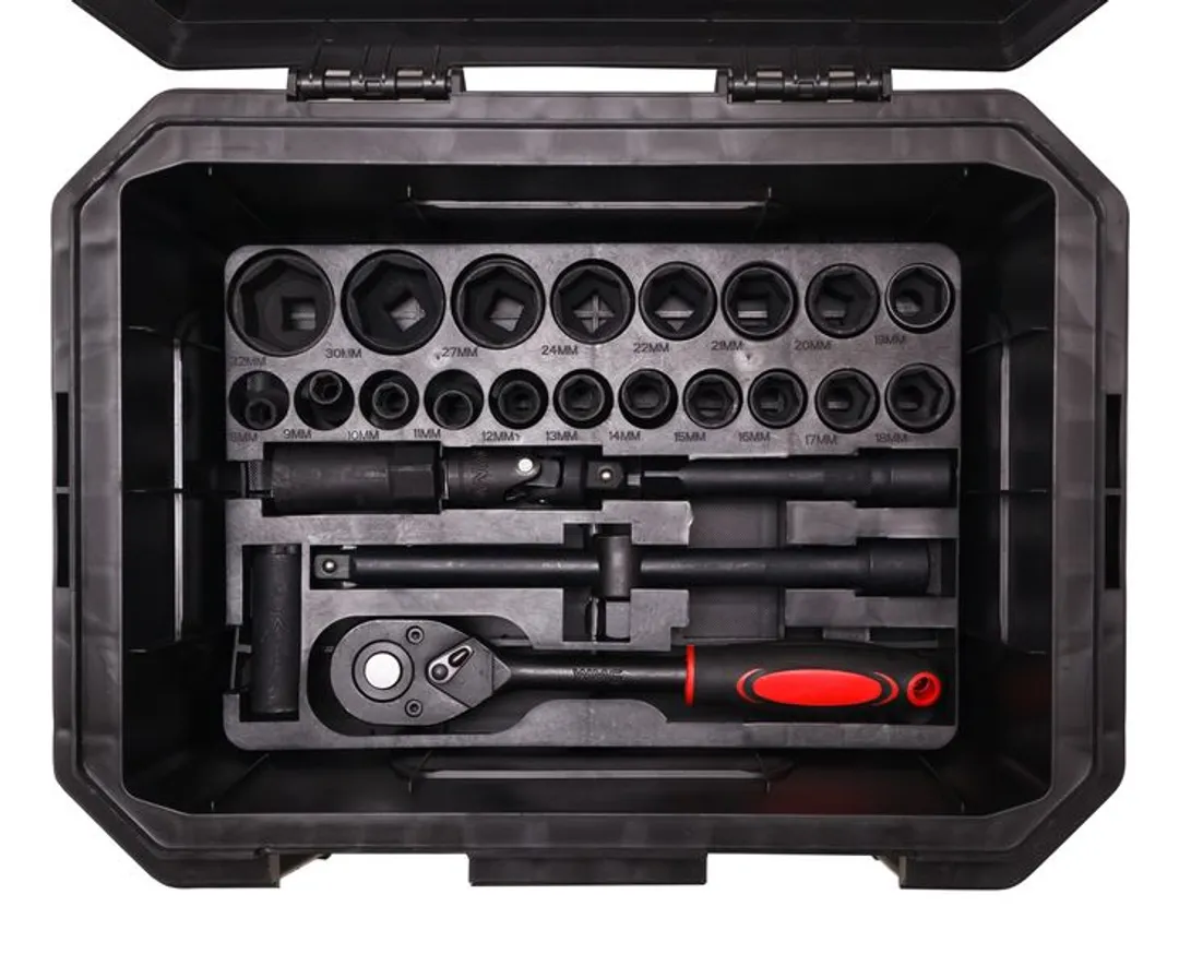 Набор инструментов 65 пр. 1/2'' 8-32 мм в чемодане-стуле WMC TOOLS WMC-4065C