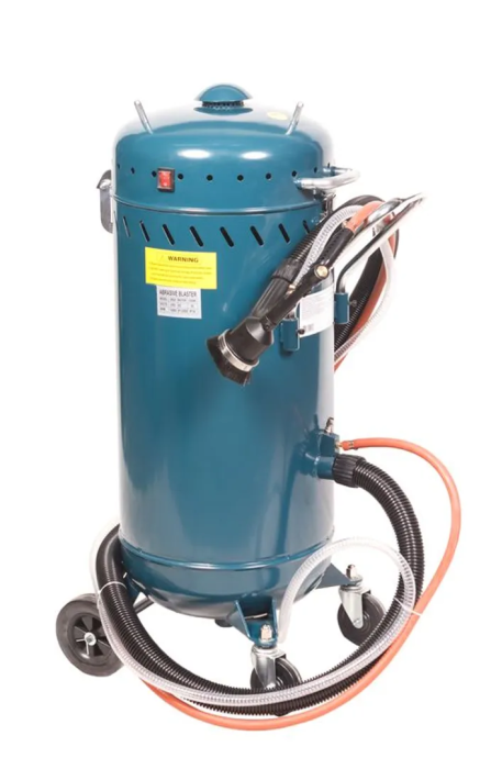 Передвижной пескоструйный аппарат инжекторного типа с электродвигателем для ваккума 220В, бак 106 л Forsage F-SB28G