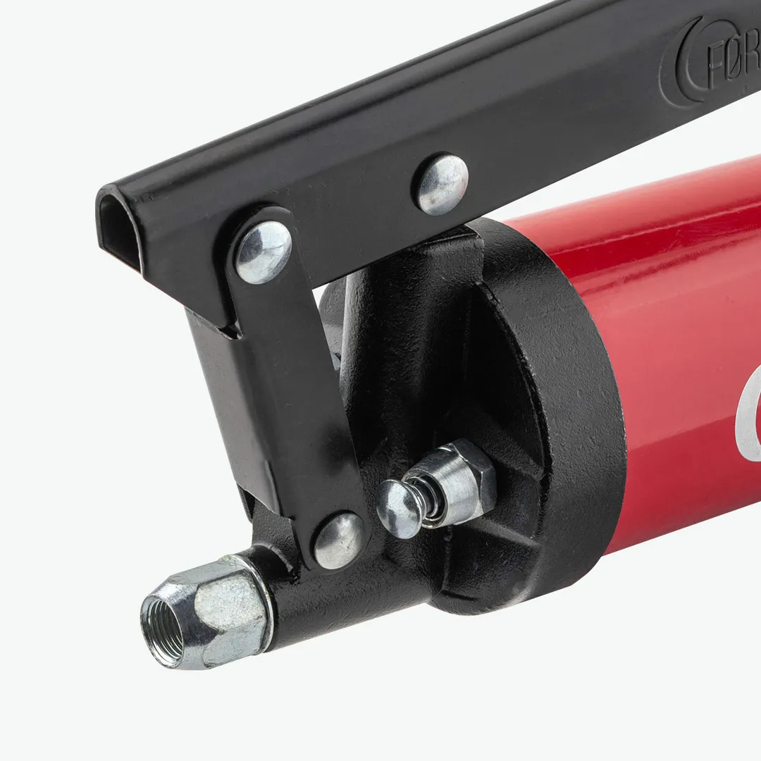 Шприц ручной для нагнетания густой смазки 600 мл FORSTIME FT-78043E