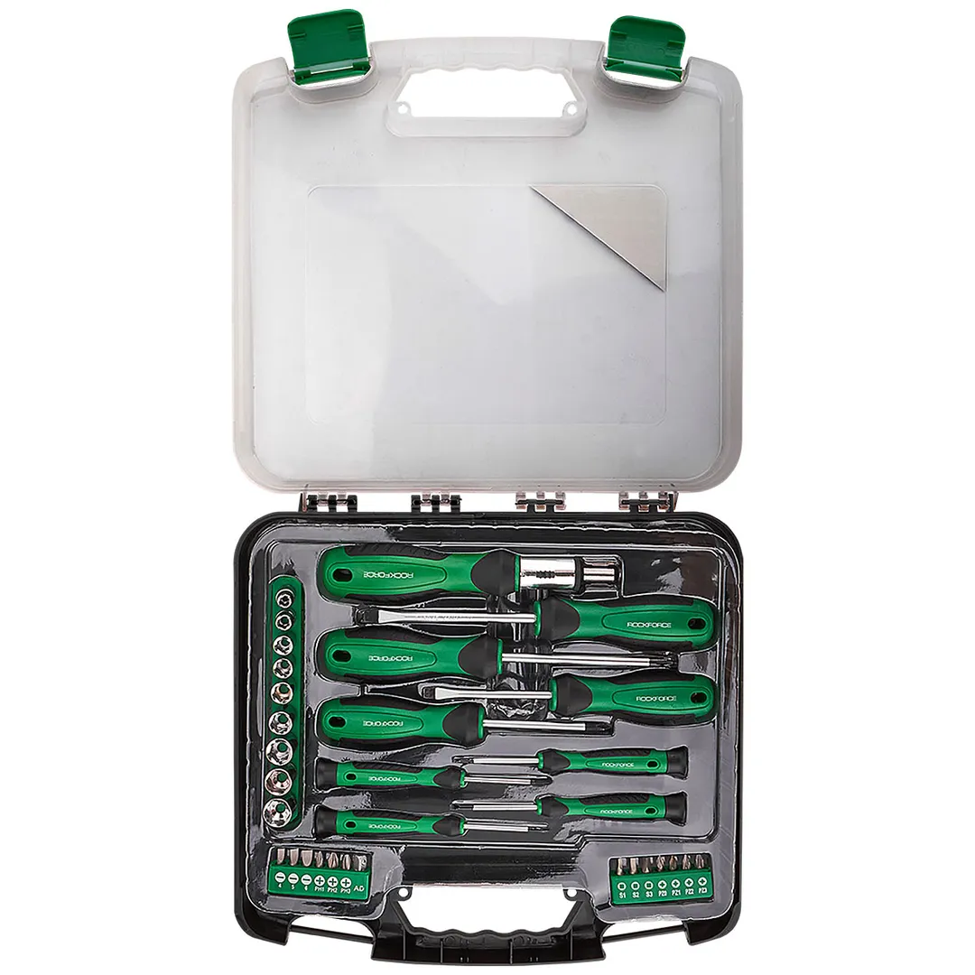 Набор отверток в комплекте с битами и 6-гр головками 32пр. RockForce RF-7032