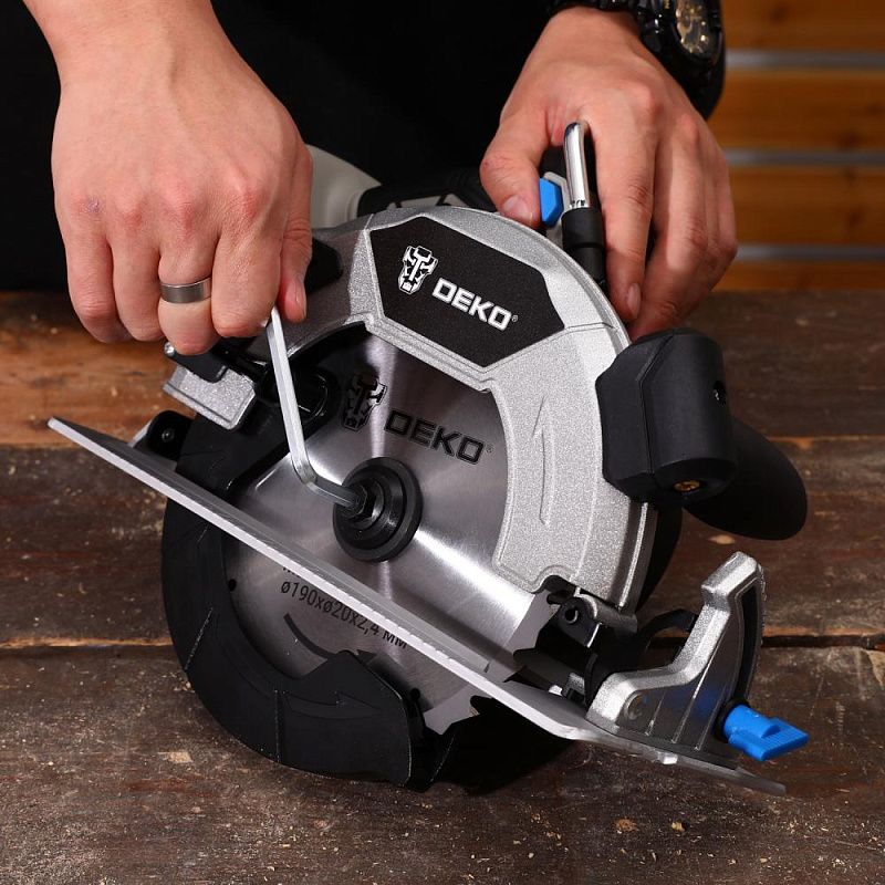 Пила циркулярная аккумуляторная CS20 PRO 084-1156 DEKO 084-1156