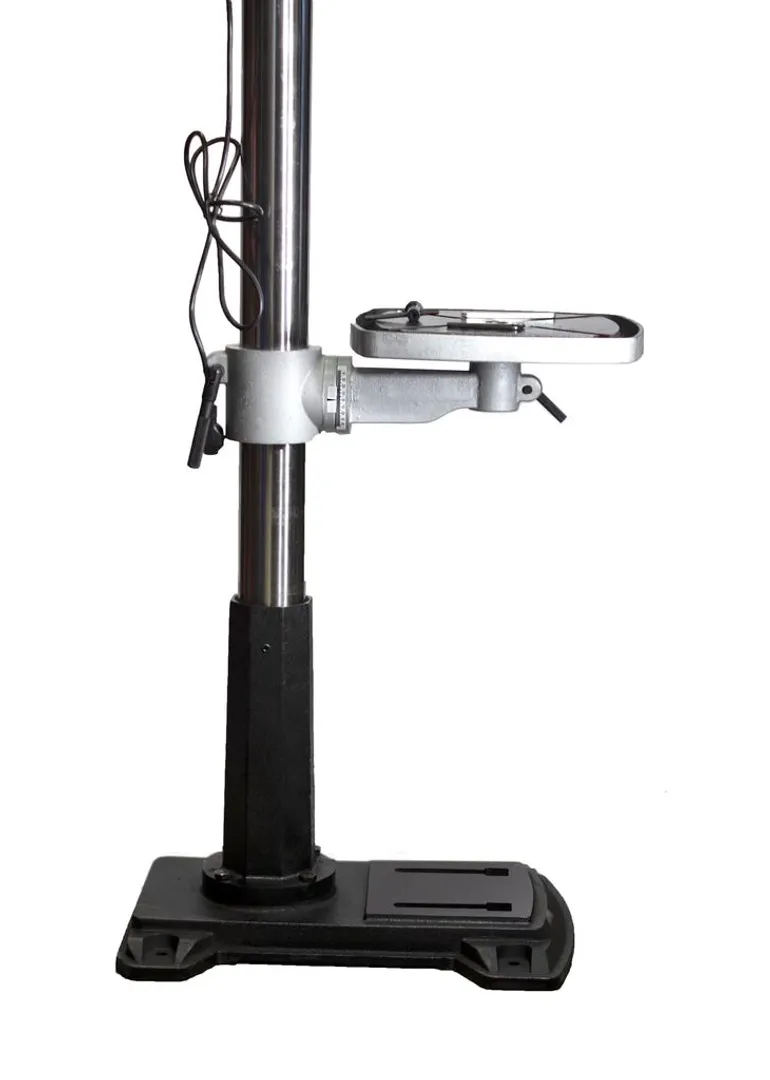 Станок сверлильный напольный 220В, 900Вт, 170-3000об/мин, диаметр сверла - 5-20 мм, 16 скоростей RockForce RF-DP43028F