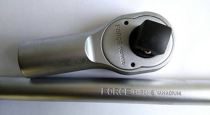 Трещотка Force 8028650 (L=650 мм) 1''