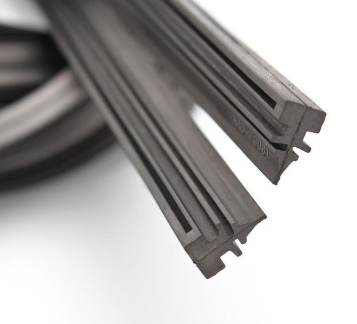 Резинка для щетки стеклоочистителя комплект 2 шт х 24" 600х6 мм Senfineco 3914