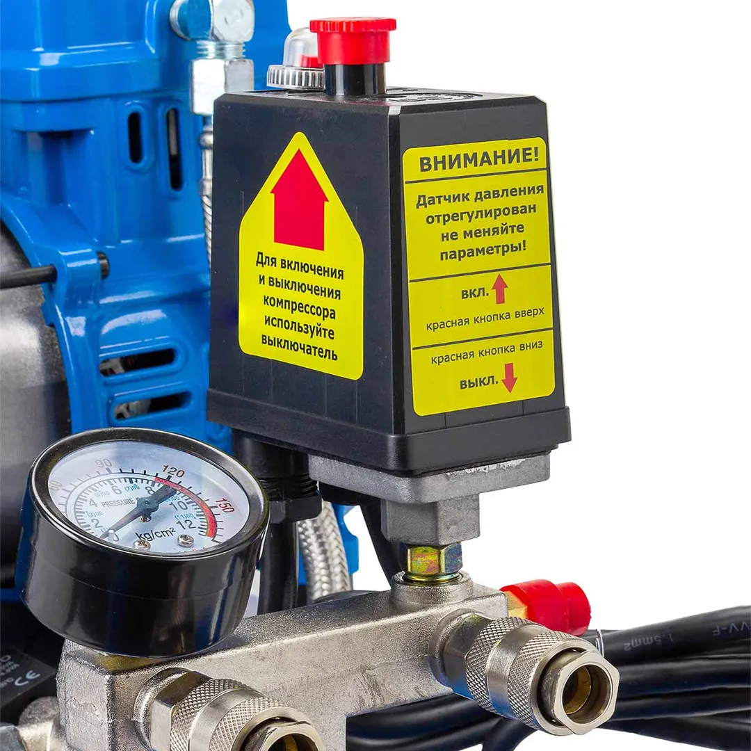 Компрессор поршневой с прямым приводом, 4 цилиндра, безмасляный, ресивер 50 л, 2.2 кВт, 8 бар, 420 л/м, 230В Forsage F-V30/50 OIL FREE