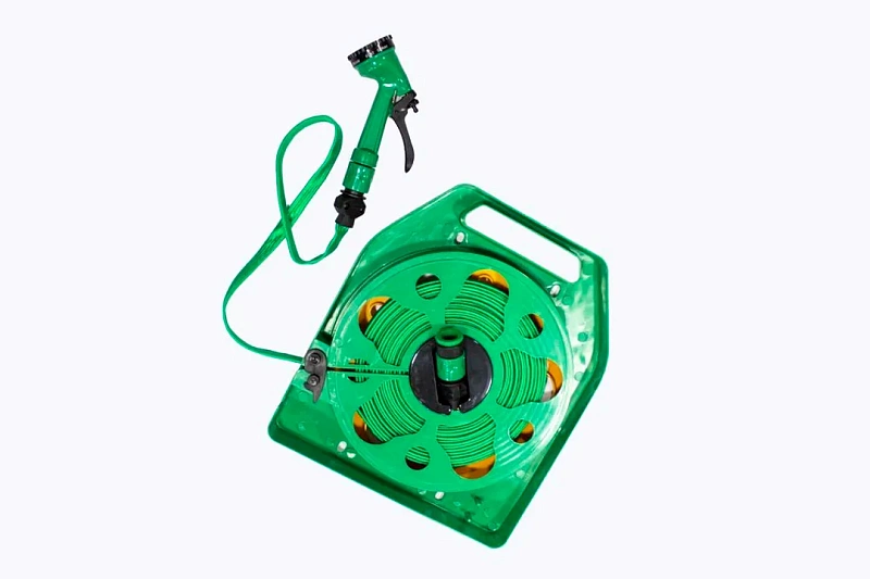 Шланг садовый ПВХ 15 м на катушке в комплекте с пистолетом-распылителем WMC TOOLS WMC-TG7302007