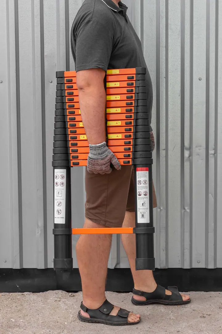 Лестница телескопическая алюм. бытовая 4.7м, 12 ступ. ISMA ISMA-UP470