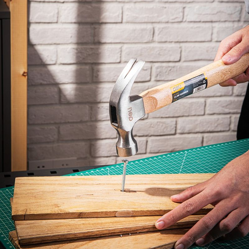 Молоток-гвоздодер Deli YS EDL5250, 0,5 кг, деревянная рукоятка