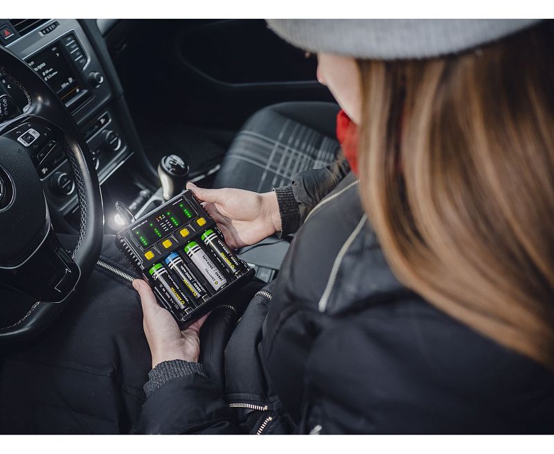 Зарядное устройство Uni C4 Plug Type C Armytek A04501C