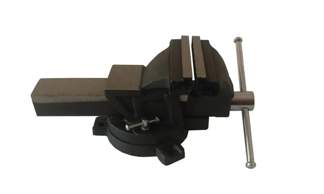 Тиски стальные поворотные с наковальней 125 мм ForceKraft FK-6540105