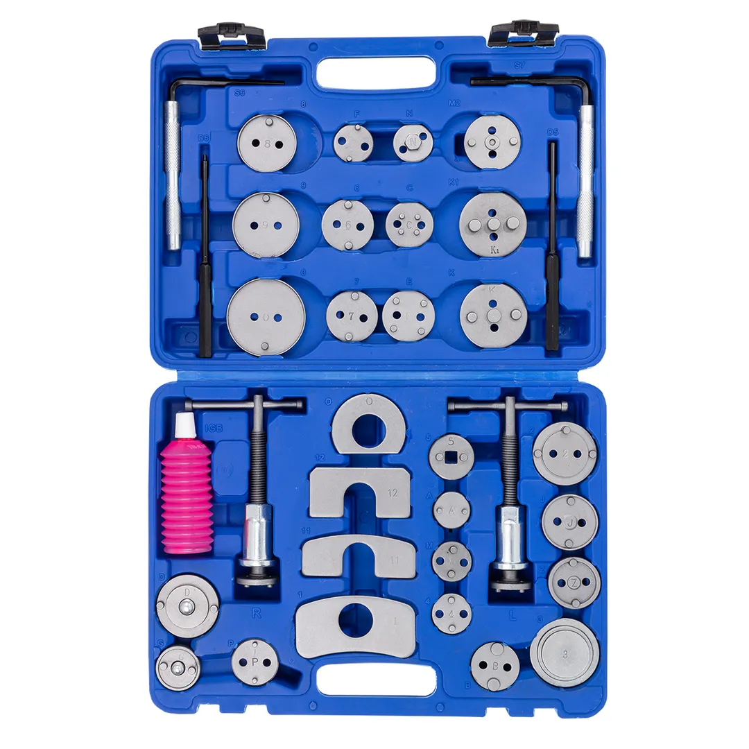 Набор для обслуживания тормозных цилиндров 35 пр. право/левосторонний привод Forsage F-65807