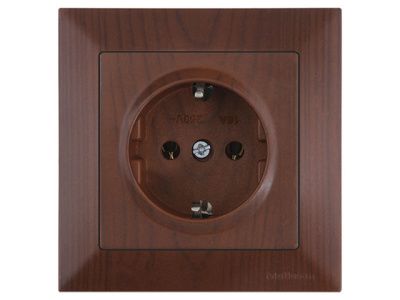 Розетка 1-ая, скрытая с/з, орех DARIA Mutlusan 2120 600 0257