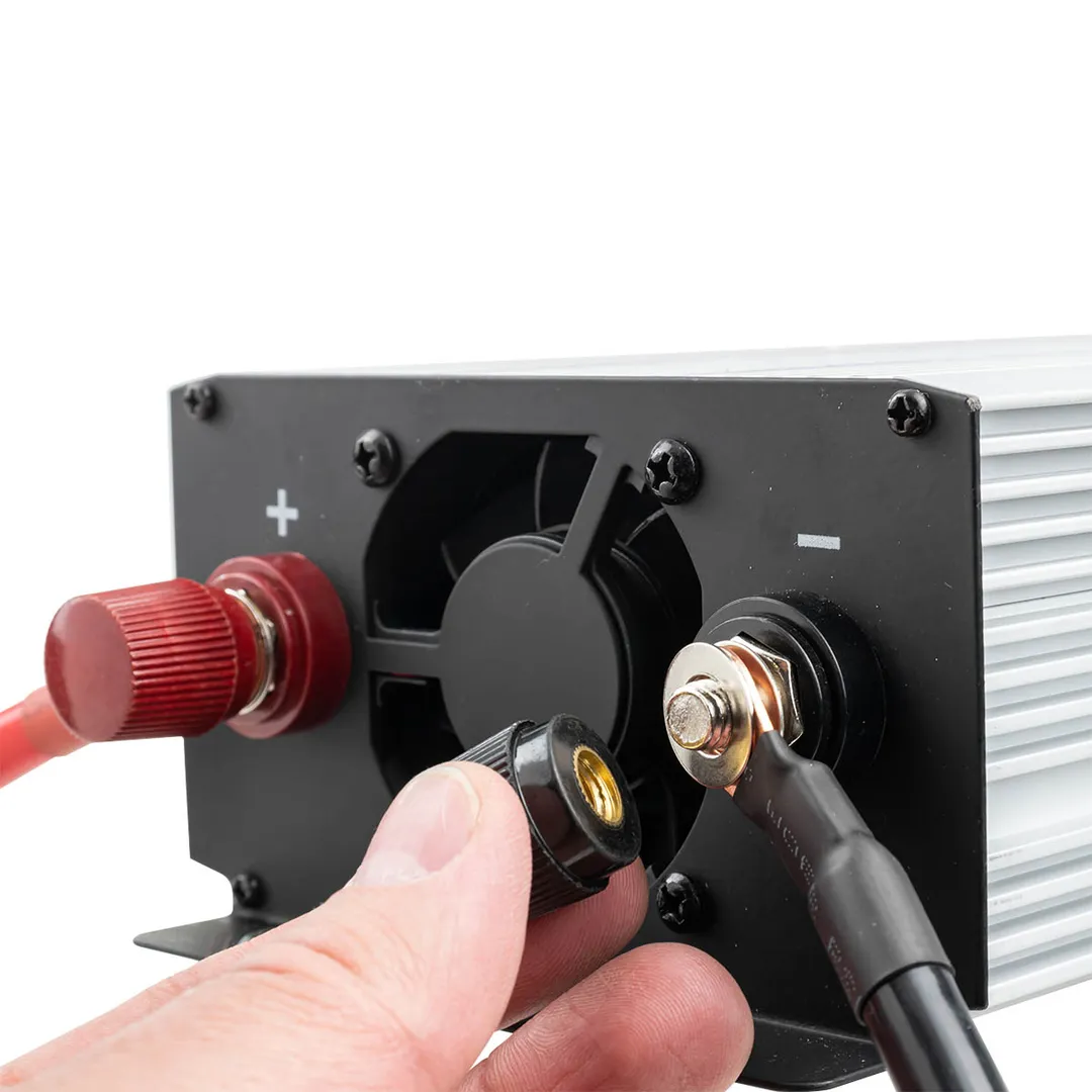 Инвертор (преобразователь напряжения) 1000W Forsage F-JBHI-1000