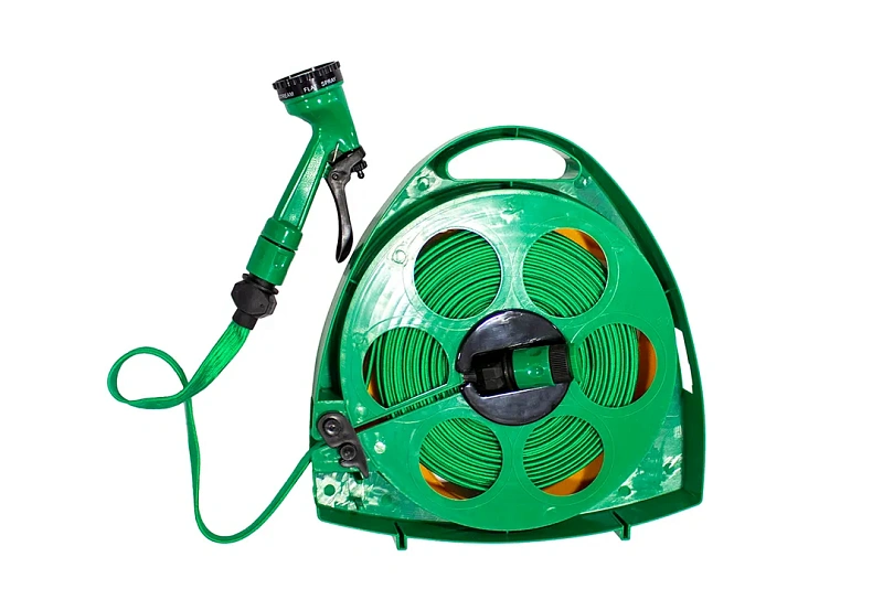 Шланг садовый ПВХ 15 м на катушке в комплекте с пистолетом-распылителем WMC TOOLS WMC-TG7301012