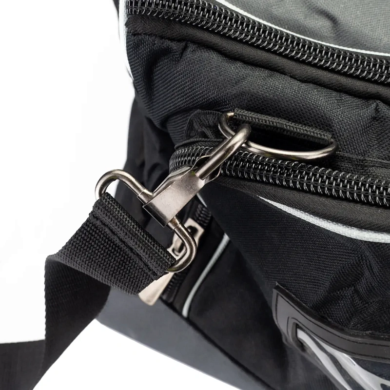 Сумка дорожная для инструмента с плечевым ремнем и выдвижной ручкой, водостойкая 90 л JCB JCB-18VKB