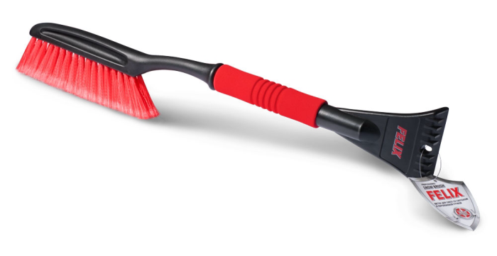 Щетка для снега со скребком и поролоновой ручкой FELIX 410060016