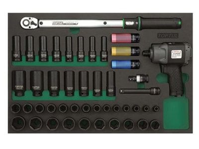 Пневмогайковерт 1/2" 610Nm в наборе с ударными головками и динамометрическим ключом 46 пр TOPTUL GVD4602