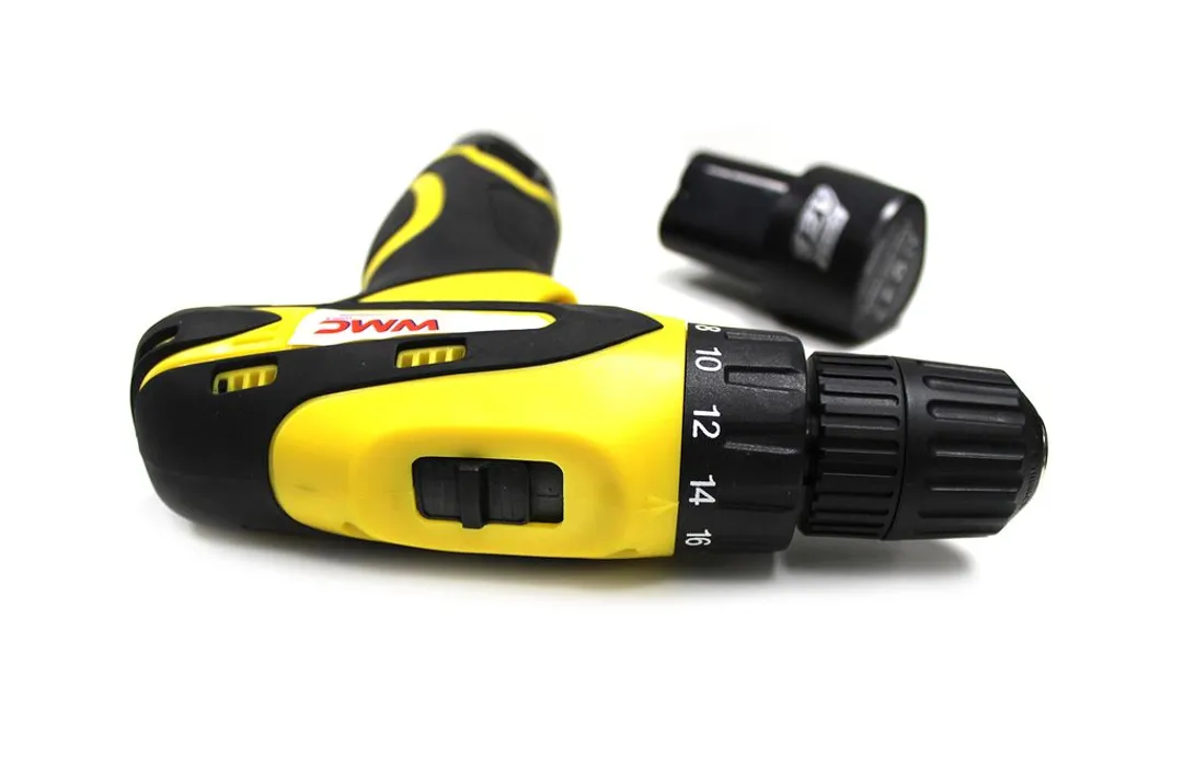 Шуруповерт аккумуляторный с набором инструментов 68 пр. WMC TOOLS WMC-2068