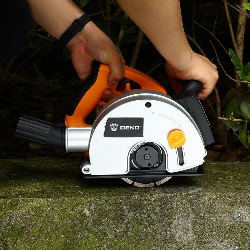 Штроборез DKWC2000W DEKO 084-1094