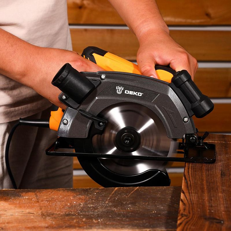 Пила циркулярная CS-1500W DEKO 084-1150