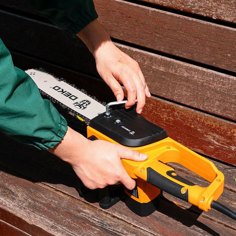 Пила цепная электрическая DKEC1600 DEKO 084-2001