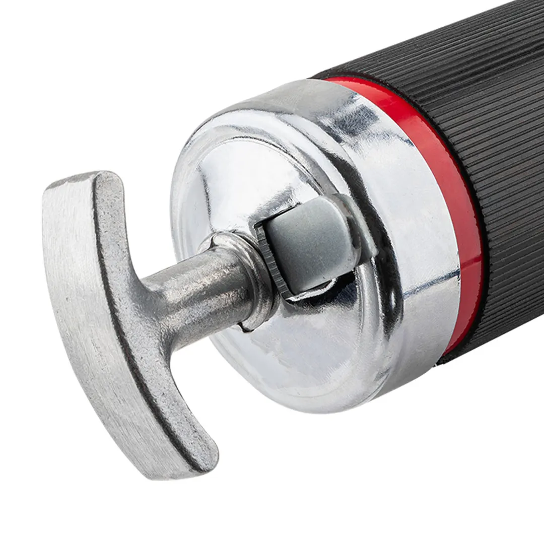 Шприц ручной для нагнетания густой смазки 600 мл FORSTIME FT-07042