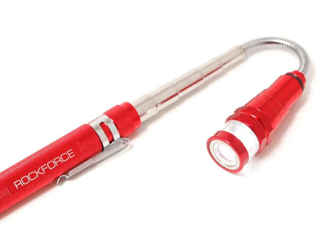 Фонарь телескопический с магнитом 2.27 кг, 178-587 мм RockForce RF-686ML3