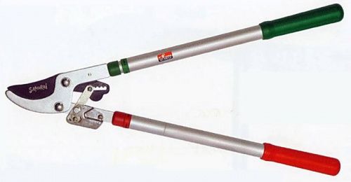 Сучкорез с телескопическими рукоятками и храповым механизмом Samurai ILSRC-99TAT