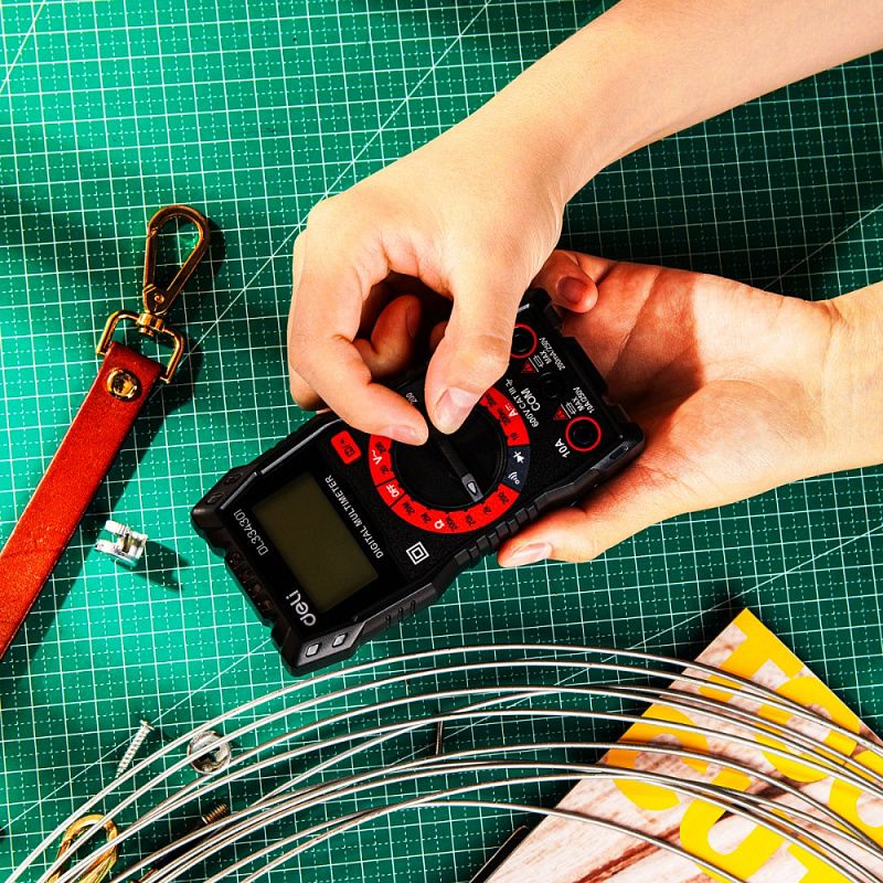 Мультиметр цифровой Deli RS EDL334301, 600В, универсальный, черный