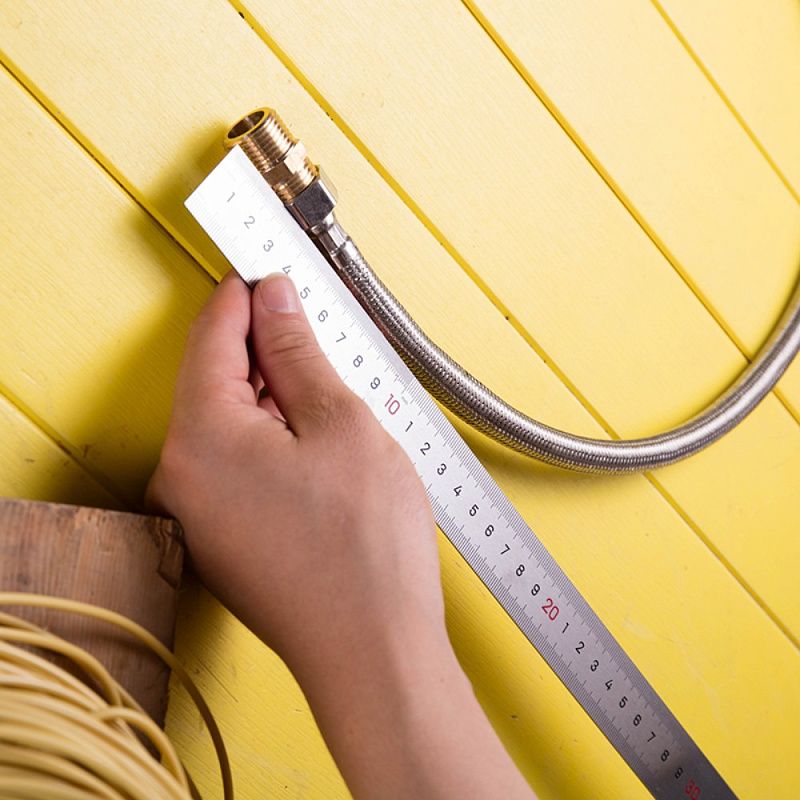 Линейка металлическая измерительная Deli "8050", 50 см, серебристый