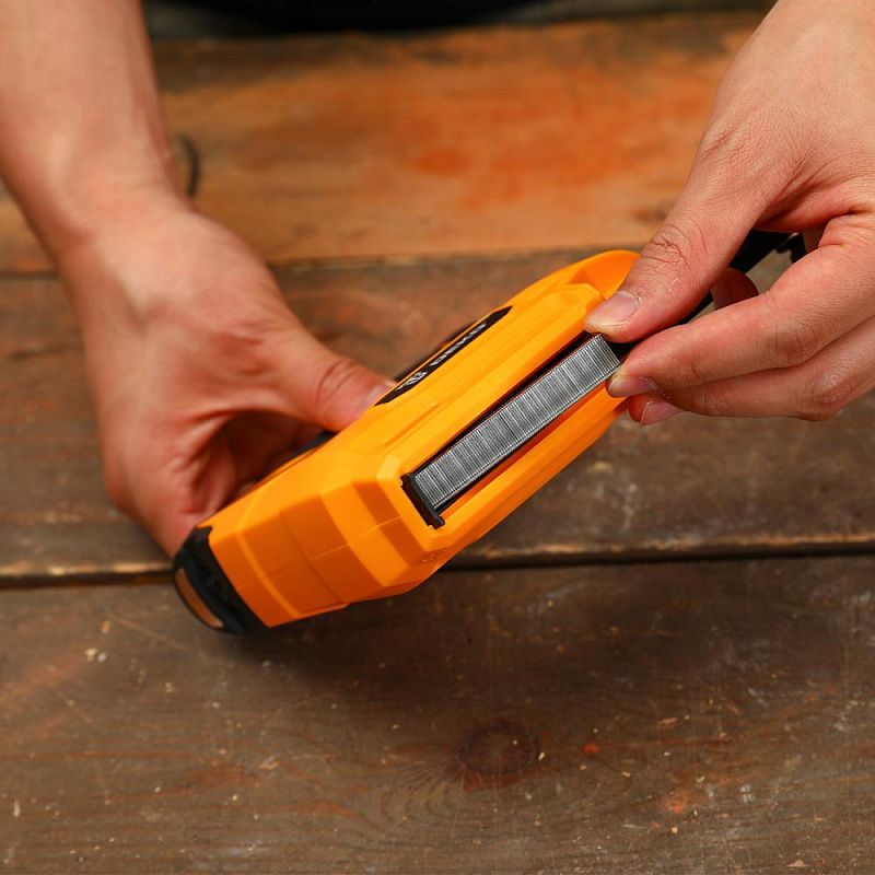 Степлер аккумуляторный DKES3.6-Li DEKO 083-1099